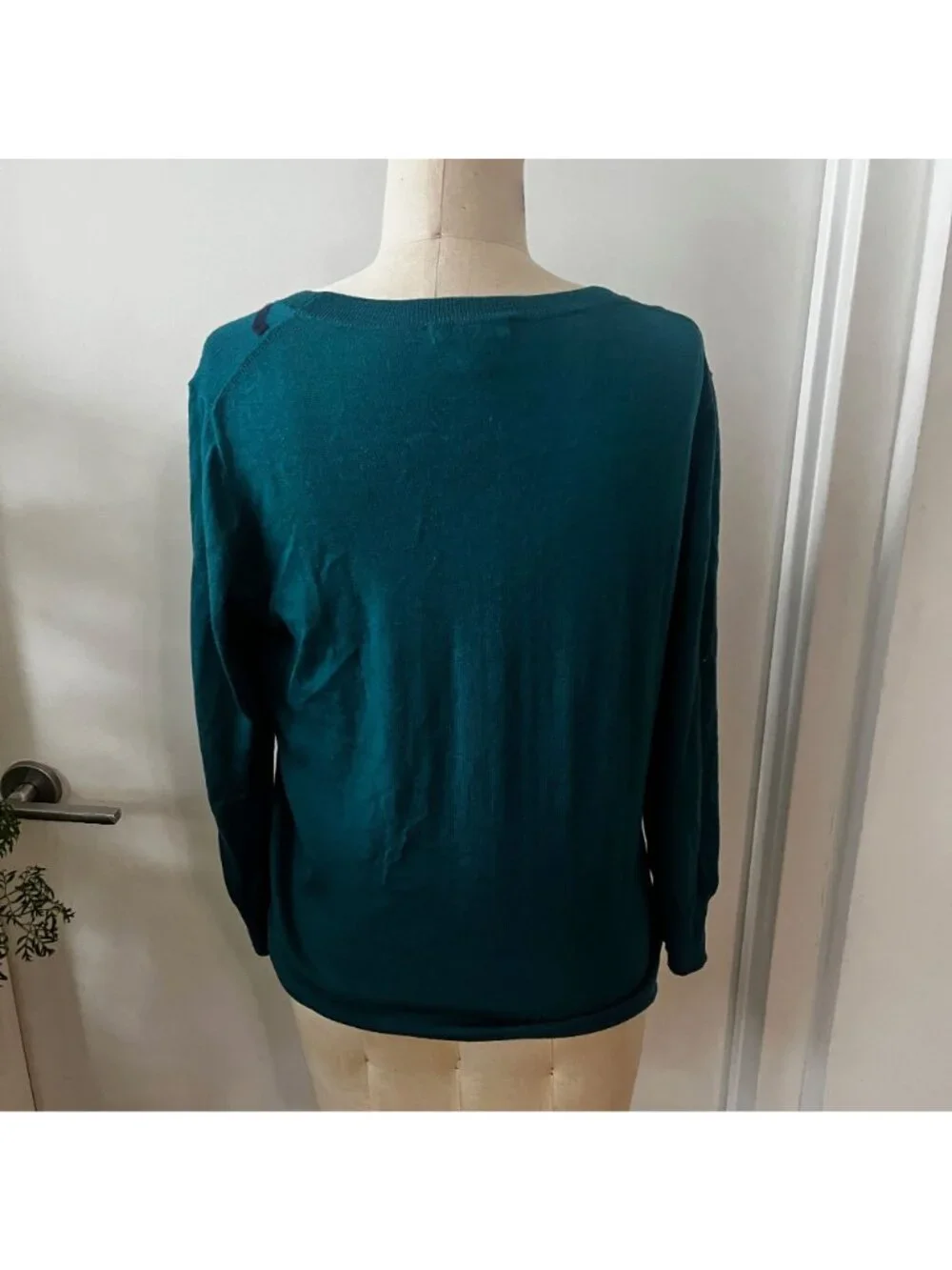J. CREW Merino Wool Abstract Sweater Size Medium